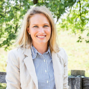 Meet your Posher, Toria